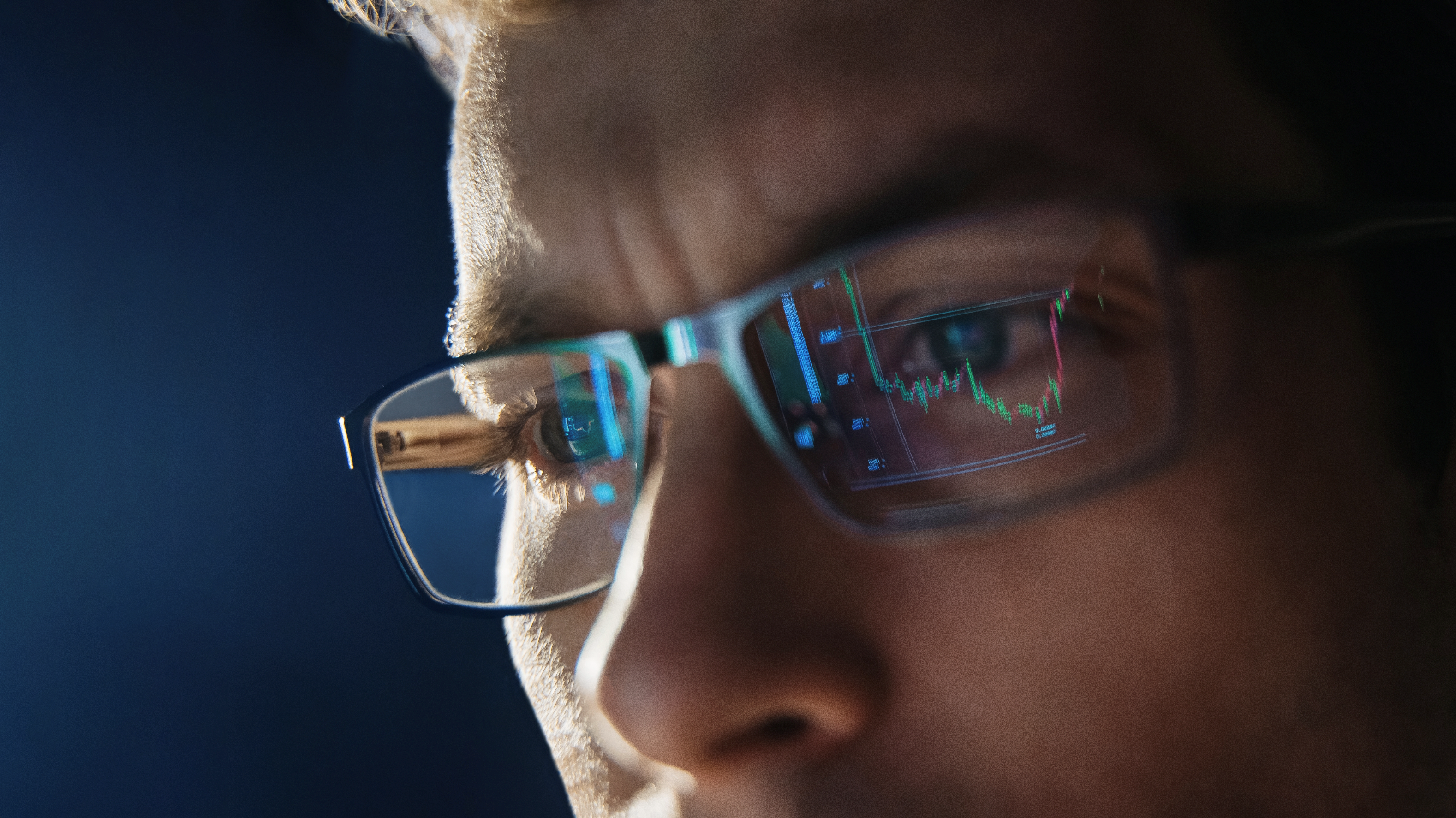 insight-data-reflection-glasses.png
